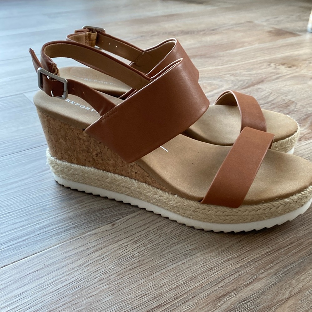 REPORT FOOTWEAR Elmer Sport Bottom Wedge Sandal in Cognac Brown Tan - Picture 7 of 11